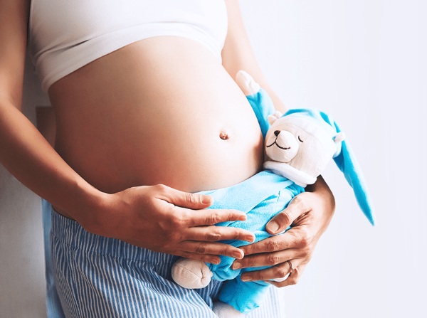 Phẫu thuật thu nhỏ tuyến vú. Căng da mặt giá bao nhiêu, các loại, cách thực hiện miễn phí