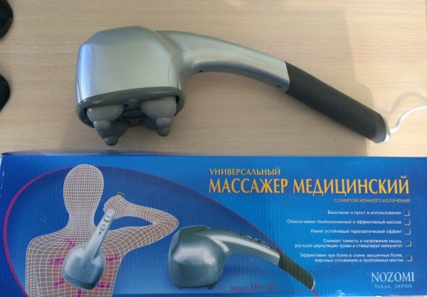 Máy massage toàn thân rung, điện, cầm tay, đai, sàn. Lợi ích, chống chỉ định, cách sử dụng