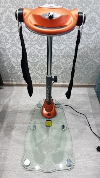 Máy massage toàn thân rung, điện, cầm tay, đai, sàn. Lợi ích, chống chỉ định, cách sử dụng