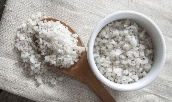 Dầu gội, mặt nạ, dầu dưỡng dành cho tóc dễ gãy rụng: điều trị, làm dày, chăm sóc, cách phục hồi