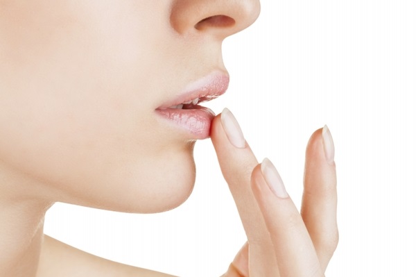 Tatuagem labial. Fotos de antes e depois, consequências, avaliações