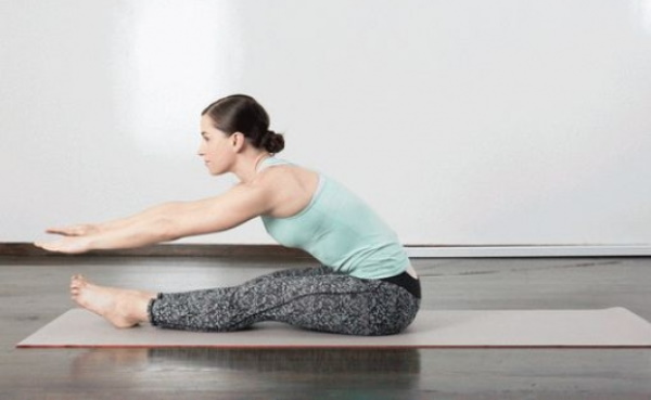 Latihan Pilates di rumah. Tutorial video untuk pemula
