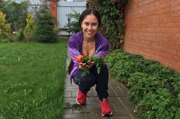 Ilana Yurieva. Ảnh nóng trên Playboy, Maxim mặc áo tắm, tiểu sử, giảm cân