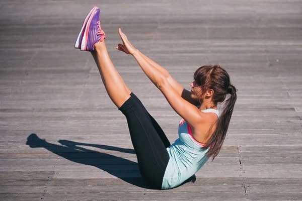 Bài tập tĩnh. Cái gì vậy, để giảm cân, tăng cường sức mạnh tại nhà cho báo chí, cho lưng, cổ, chân, tay