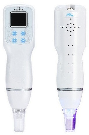 Tái tạo bề mặt kim cương (làm sạch) khuôn mặt. Nhận xét, hình ảnh trước và sau khi bóc