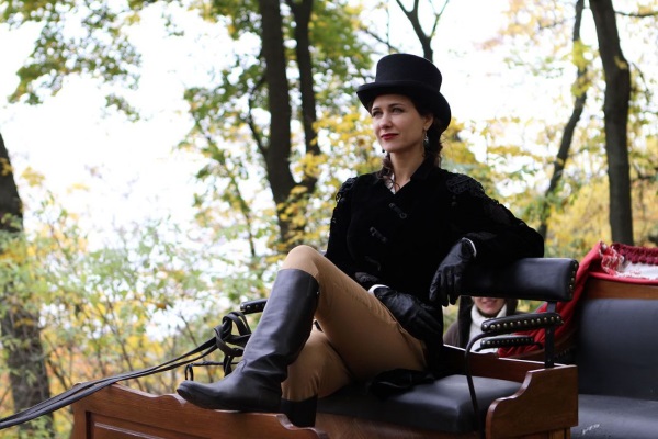 Katya Klimova. Những bức ảnh nóng bỏng trong trang phục áo tắm, tạp chí Maxim, đời sống cá nhân, tiểu sử