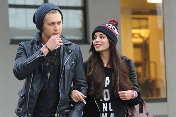Vanessa Hudgens. Hình ảnh nóng bỏng trong trang phục áo tắm, chiều cao, cân nặng, hình thể, đời tư