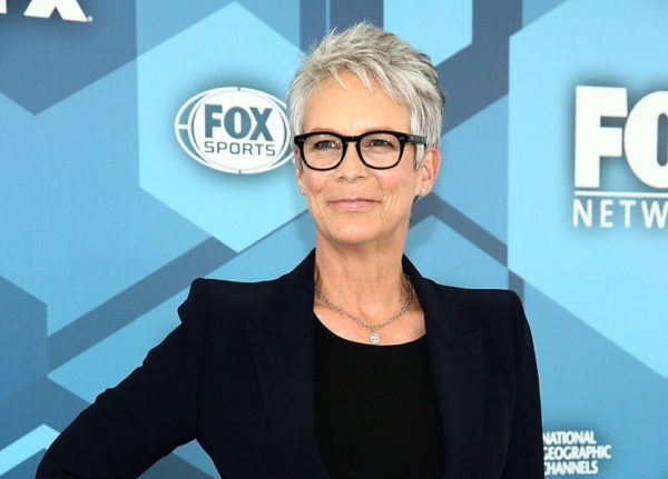 Jamie Lee Curtis. Những bức ảnh đang hot thời trẻ hiện nay trong trang phục áo tắm bằng nhựa