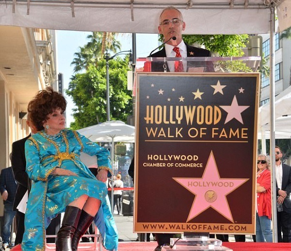 Gina Lollobrigida. Ảnh thời trẻ, bây giờ, tiểu sử, figure, plastic