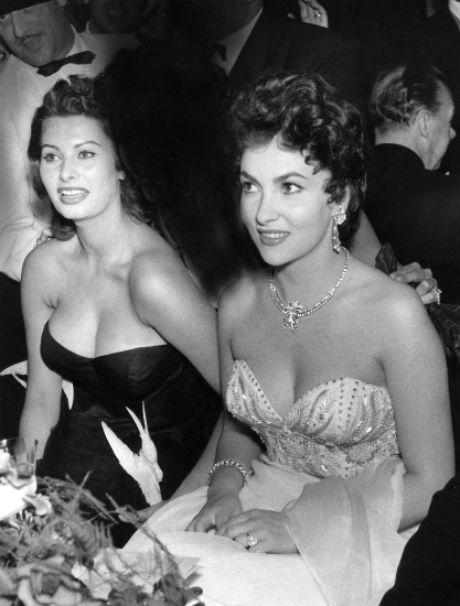 Gina Lollobrigida. Ảnh thời trẻ, bây giờ, tiểu sử, figure, plastic