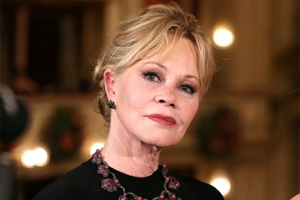 Melanie Griffith. Hình ảnh thời trẻ và bây giờ, trước và sau khi phẫu thuật thẩm mỹ, tiểu sử