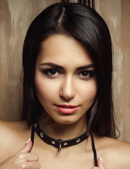 Helga Lovecati (Lovecate). Ảnh Playboy nóng bỏng, trong trang phục áo tắm, tiểu sử, đời sống cá nhân