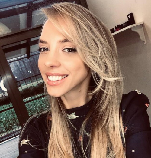 Nadya Sysoeva. Hình ảnh nóng bỏng trong trang phục áo tắm, đời tư, tiểu sử, chiều cao, cân nặng, trước và sau khi phẫu thuật thẩm mỹ