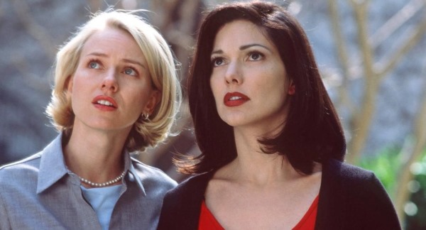 Naomi watts. Hình ảnh nóng bỏng trong trang phục áo tắm thời trẻ, trước và sau phẫu thuật thẩm mỹ