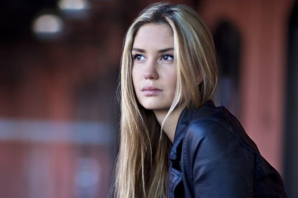 Agata Mutsenietse. Ảnh nóng, Maxim, tiểu sử, chiều cao, cân nặng, đời tư, nhựa