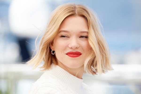Lea Seydoux. Foto panas dalam pakaian renang, terang di Maxim, biografi, kehidupan peribadi