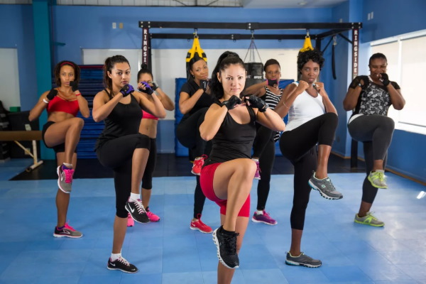 Tipos de treinos de fitness, nomes de grupos, força, circuito e outros