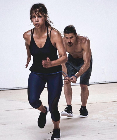 Holly (Halle) Berry. Ảnh nóng trong trang phục áo tắm, trước và sau khi phẫu thuật thẩm mỹ, tiểu sử, đời tư