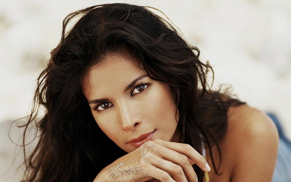 Patricia Velazquez. Ảnh đang hot, hiện nay, trong giới trẻ, thông số hình, tiểu sử