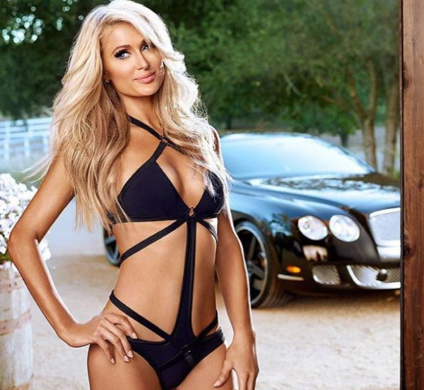 Paris Hilton. Hình ảnh nóng bỏng trong trang phục áo tắm, trước và sau khi phẫu thuật thẩm mỹ, hình thể, tiểu sử