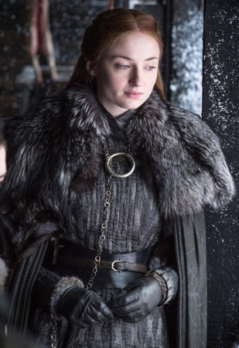 Sophie Turner. Foto panas dalam pakaian renang, seluar dalam, tinggi badan, berat badan, biografi, kehidupan peribadi