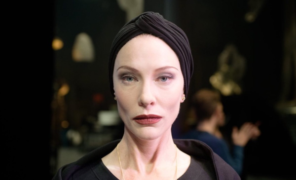 Cate Blanchett. Bộ ảnh nóng bỏng trong trang phục áo tắm dáng nhựa
