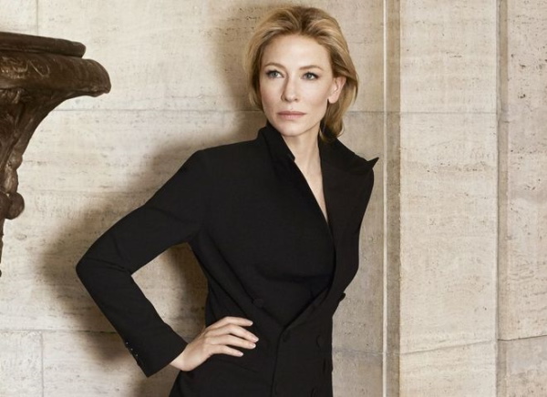 Cate Blanchett. Bộ ảnh nóng bỏng trong trang phục áo tắm dáng nhựa