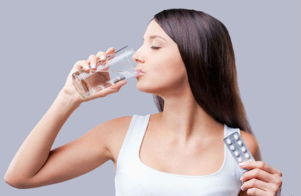 Oxandrolone untuk wanita. Ulasan selepas menurunkan berat badan, kesan sampingan, harga